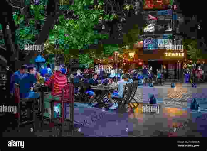 Temple Bar, A Vibrant And Bohemian Neighborhood Dublin (Rough Guides Snapshot Ireland)